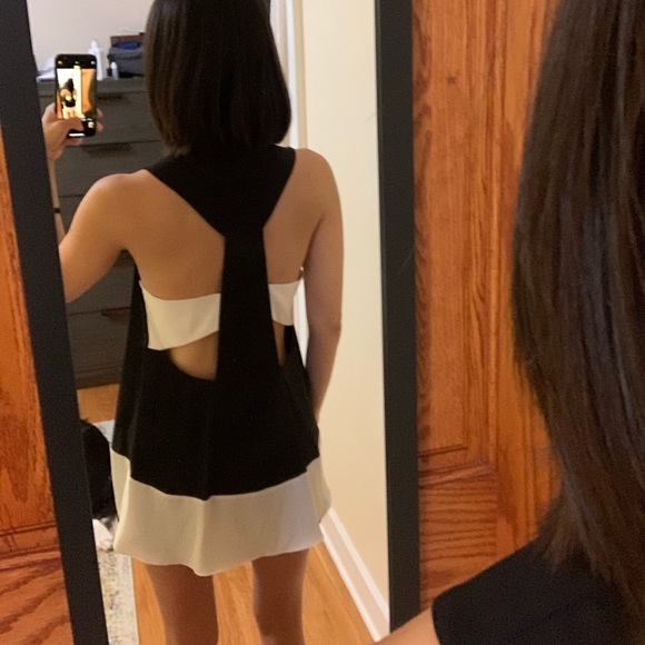 BCBG Black/white cut-out party tank top - Picture 4 of 11